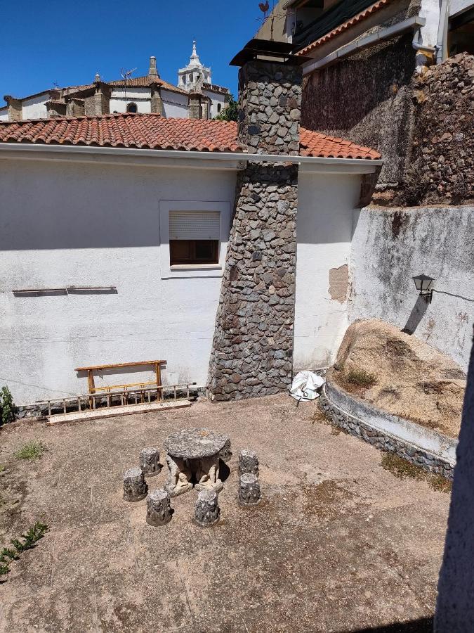 Apartamento Pozo Concejo Alburquerque Exteriör bild